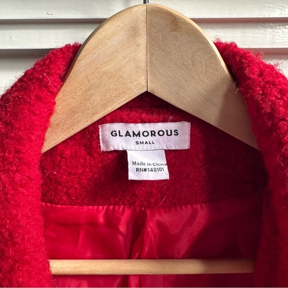 Women’s Red Textured Coat - Picture 5 of 6